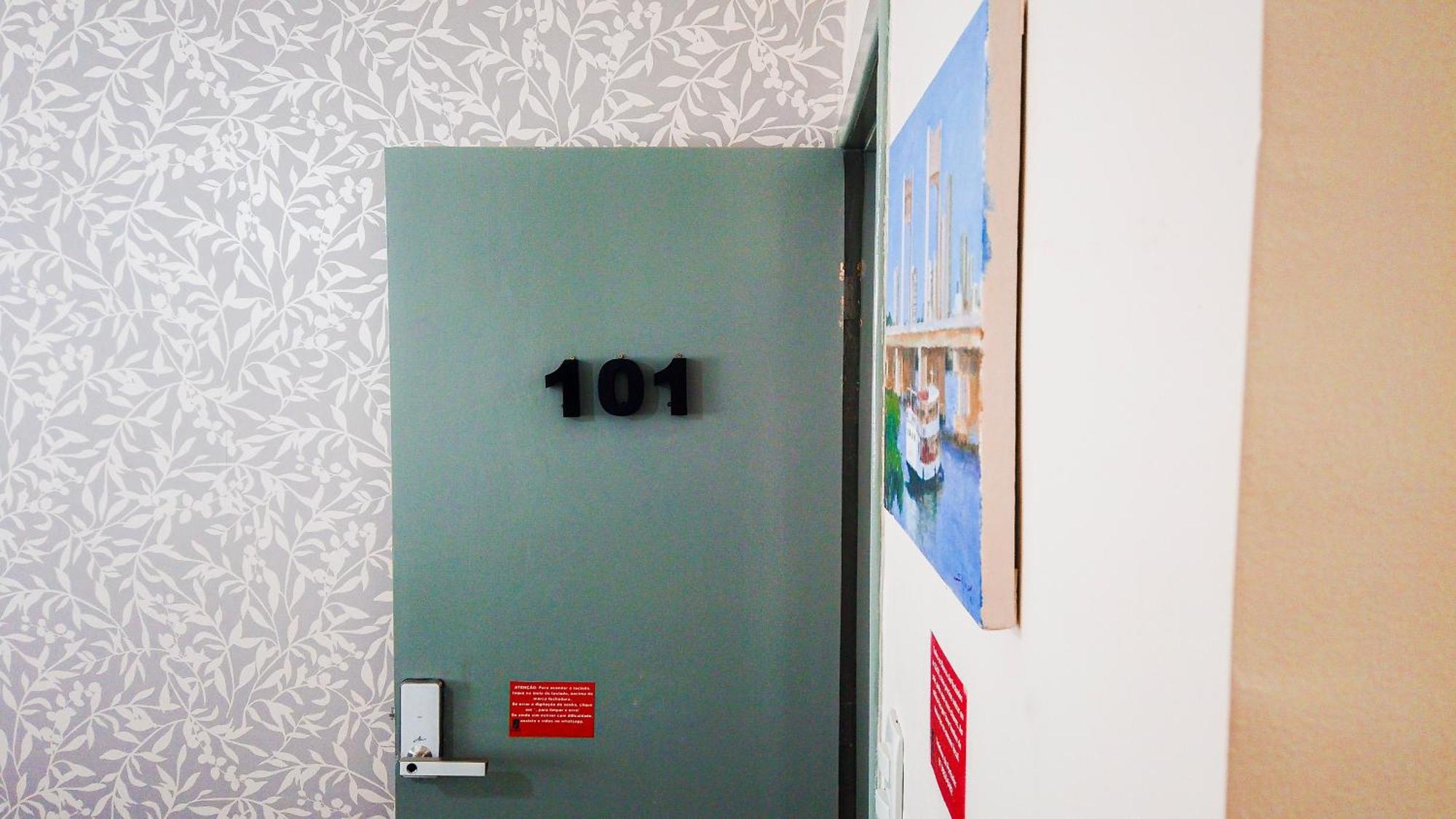 O Mais Novo, Lindo E Moderno!101B Петролина Екстериор снимка